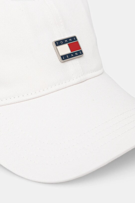 Bavlněná baseballová čepice Tommy Jeans AW0AW16986 bílá SS25