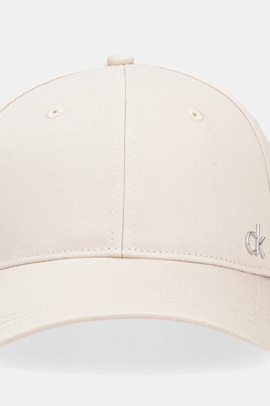 Bavlněná baseballová čepice Calvin Klein K60K613102 béžová SS25