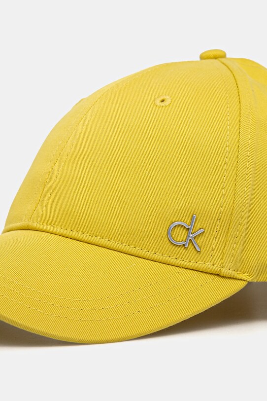 Bavlněná baseballová čepice Calvin Klein K60K613102 žlutá SS25