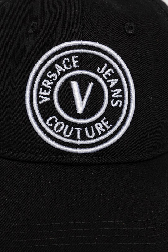 Bombažna bejzbolska kapa Versace Jeans Couture 78HAZK26.ZG366 črna SS25