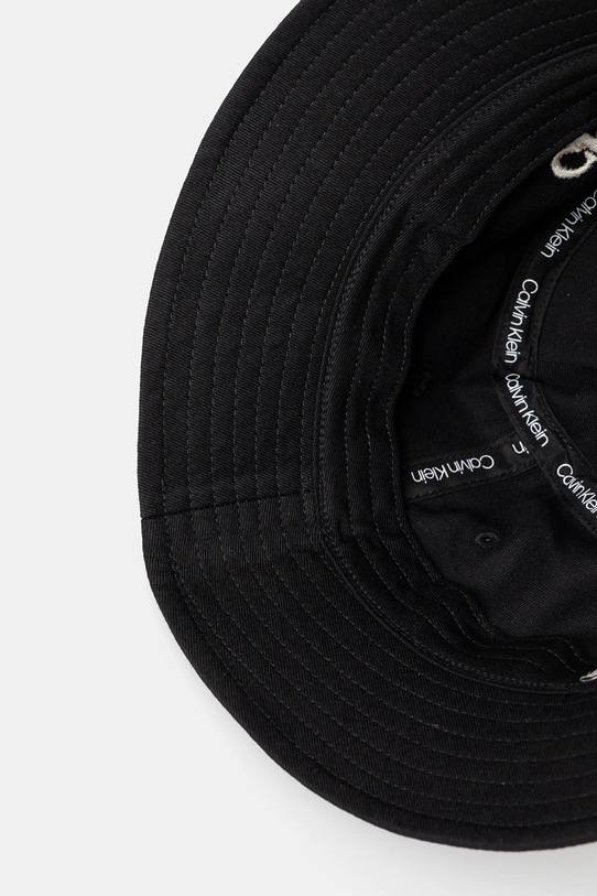 Pamučni šešir Calvin Klein Jeans crna LV04K5020G
