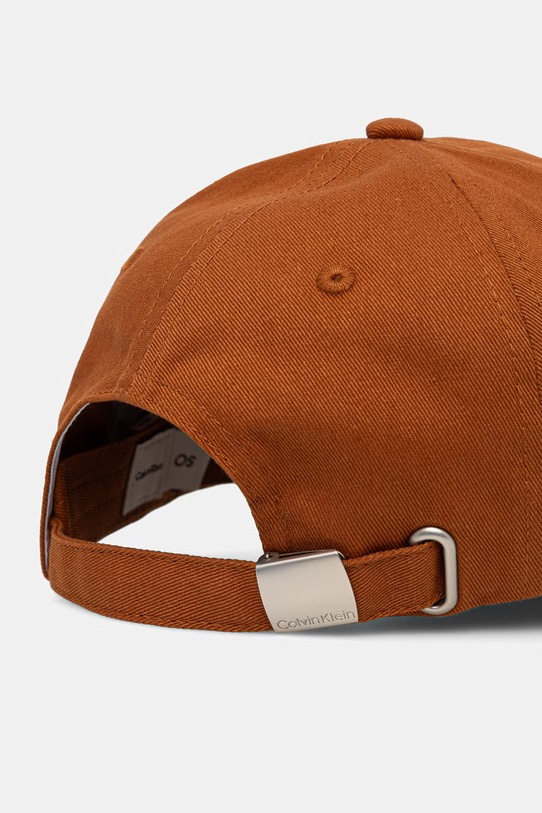 Αξεσουάρ Calvin Klein καπέλο με γείσο γυναικείο βαμβακερό LV04K5024G καφέ