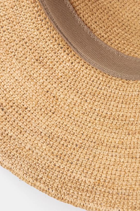 By Malene Birger kalap RAFIAH 103319 bézs