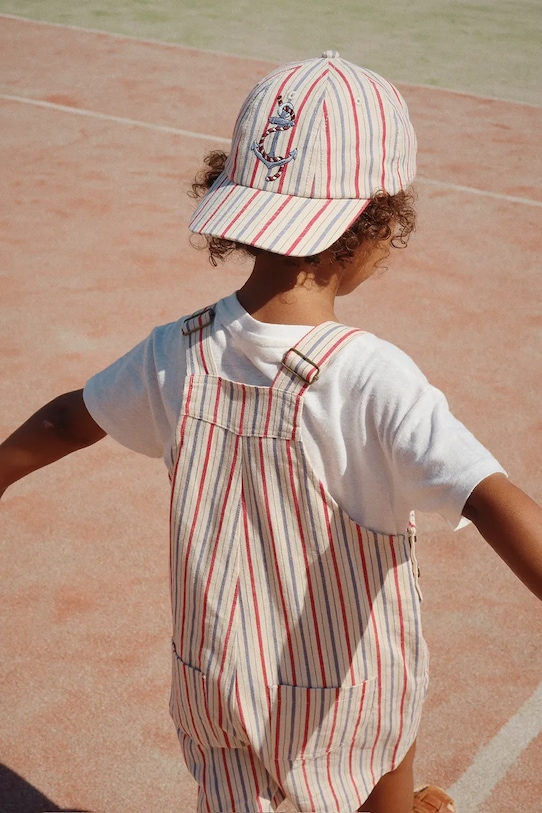 Konges Sløjd czapka z daszkiem bawełniana dziecięca MARLON CAP GOTS wzorzyste beżowy KS103079