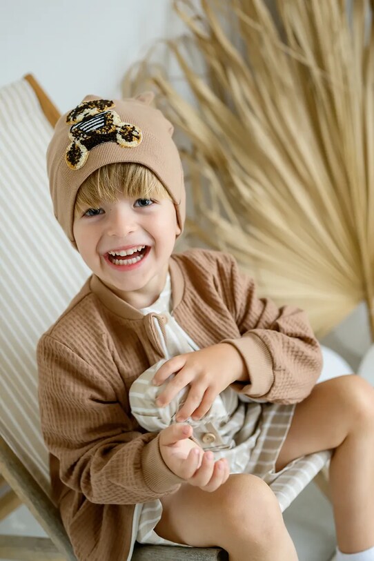 Дитяча шапка Jamiks JORDI аплікація коричневий JORDI.Nakr.glo.JWH134.K