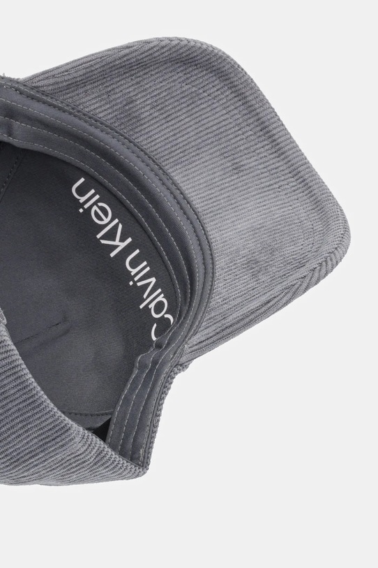 Menčestrová baseballová čiapka Calvin Klein sivá K50K512612