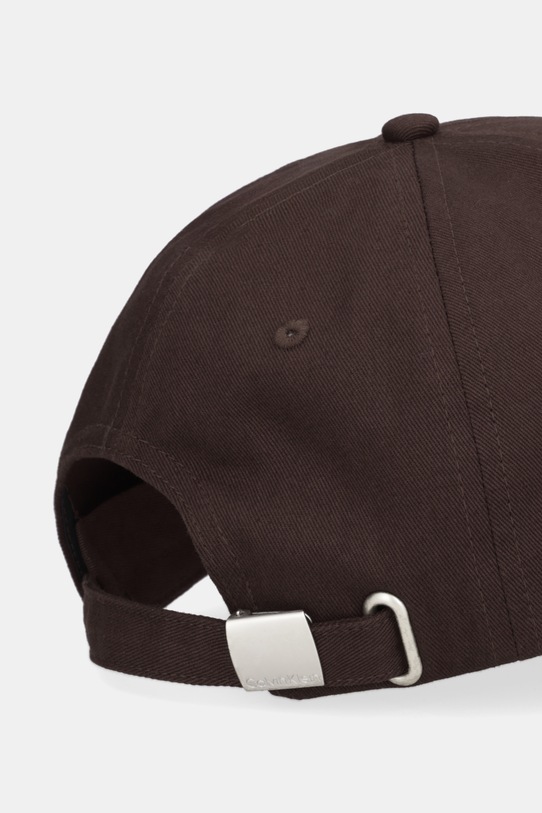 Akcesoria Calvin Klein Jeans czapka z daszkiem bawełniana LV04G5004G brązowy