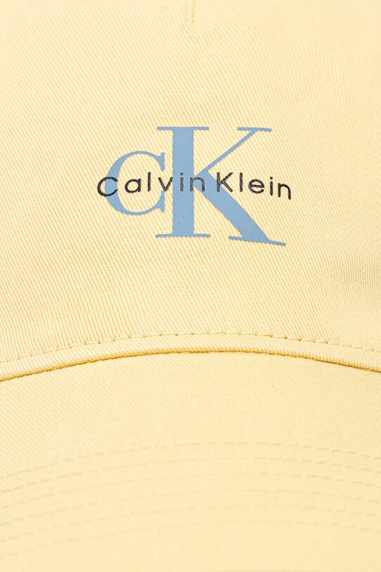 Памучна шапка с козирка Calvin Klein Jeans LV04G5032G жълт SS25