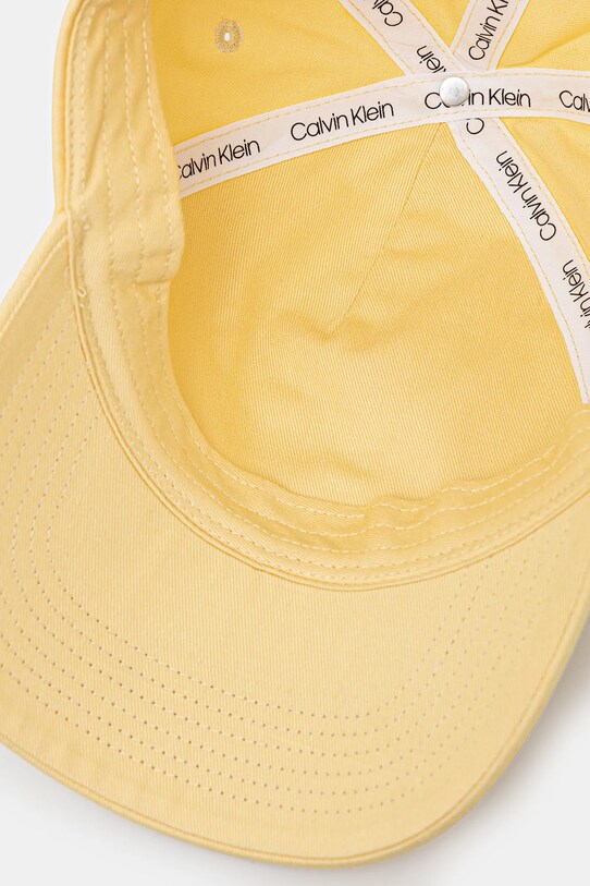 Calvin Klein Jeans șapcă de baseball din bumbac galben LV04G5032G