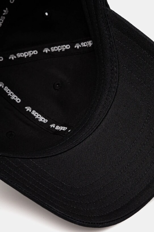 Бавовняна бейсболка adidas Originals BASEBALL AC чорний JC6023