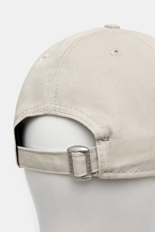 Akcesoria New Era czapka z daszkiem 60595202 beżowy
