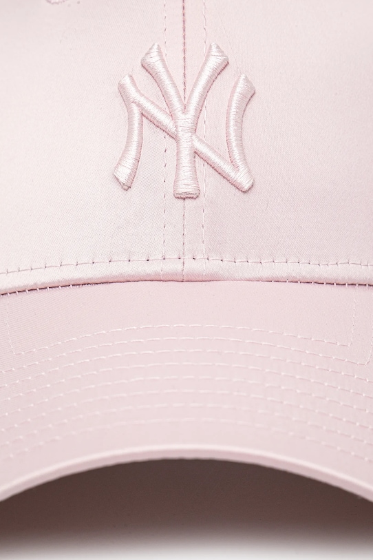 New Era baseball cap WMNS Satin 940 NYY 60595369 pink SS25