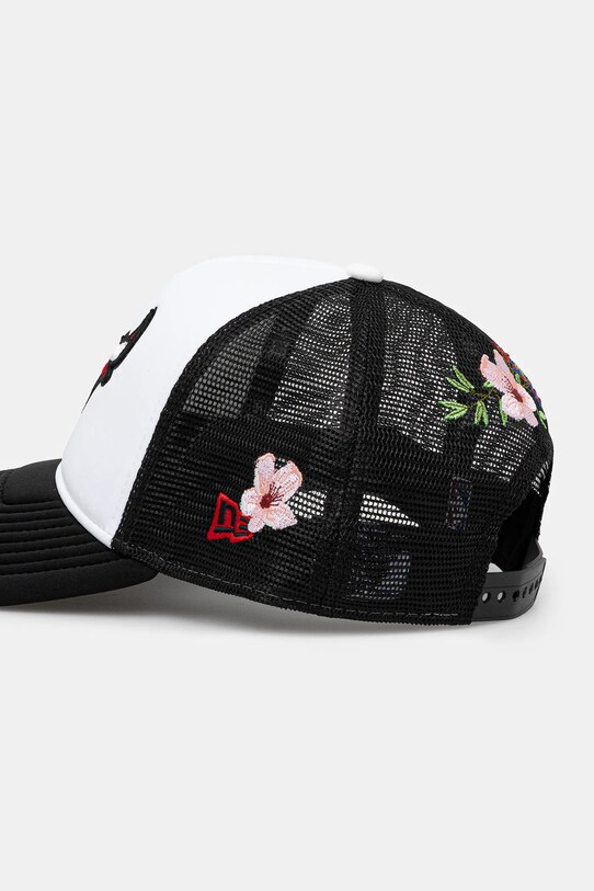 Аксесоари Шапка с козирка New Era NBA Flower Trucker Bulls 60595281 черен