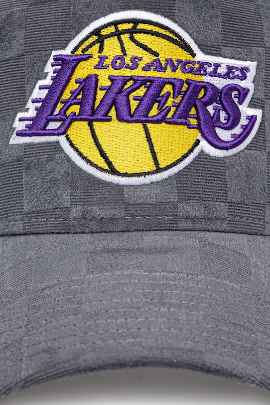 Kšiltovka New Era Tonal Check Trucker Lakers 60595261 šedá SS25