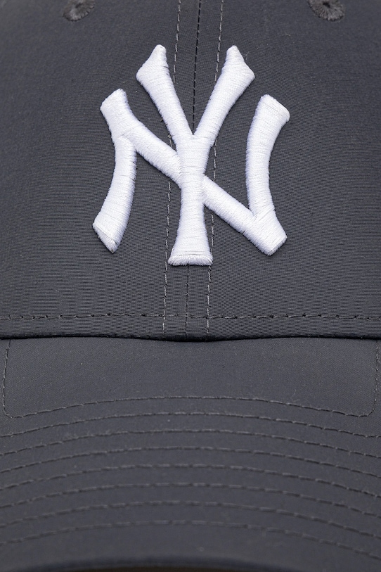 Kšiltovka New Era Recycled 940 NYY 60595205 šedá SS25