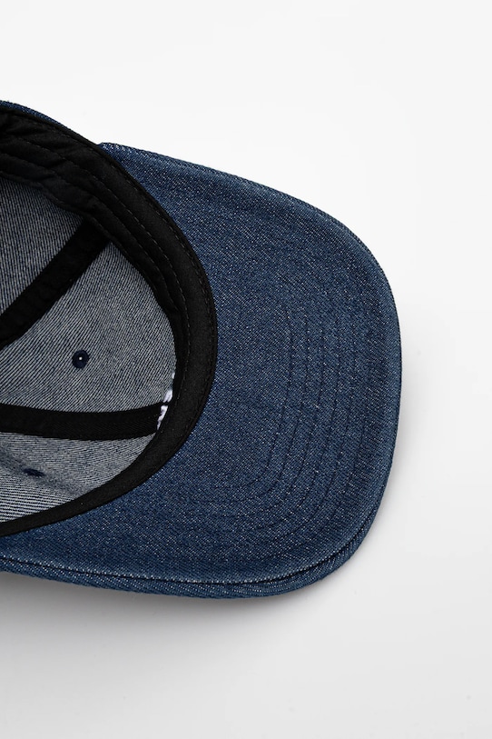 Bavlněná baseballová čepice Levi's námořnická modř 000AG.0003
