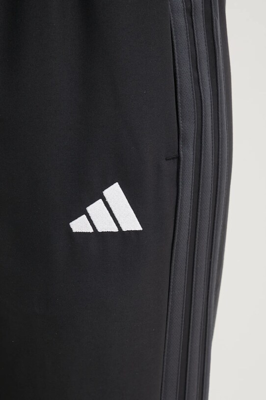 Спортивный костюм adidas BOLDBLOCK JF3387