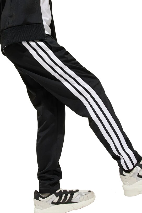 Дитячий спортивний костюм adidas JC7513