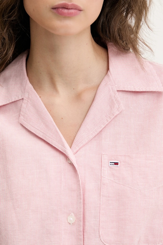 Tommy Jeans cămașă din amestec de in DW0DW20286 roz