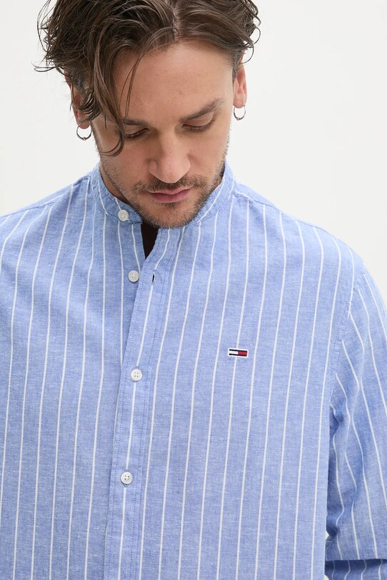 Tommy Jeans camasa din amestec de in albastru DM0DM20893