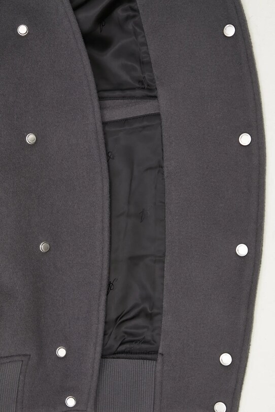 Vlnená bunda bomber Axel Arigato Typo Varsity Jacket A3074003