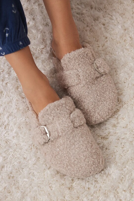 women'secret kapcie MIX AND MATCH HAMPTONS 4998096 beżowy