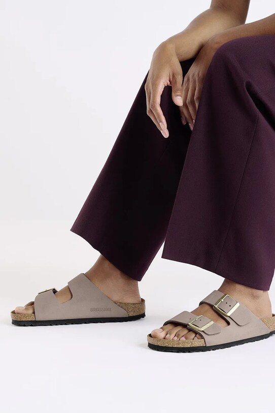 Nubukové šľapky Birkenstock Arizona 1029407