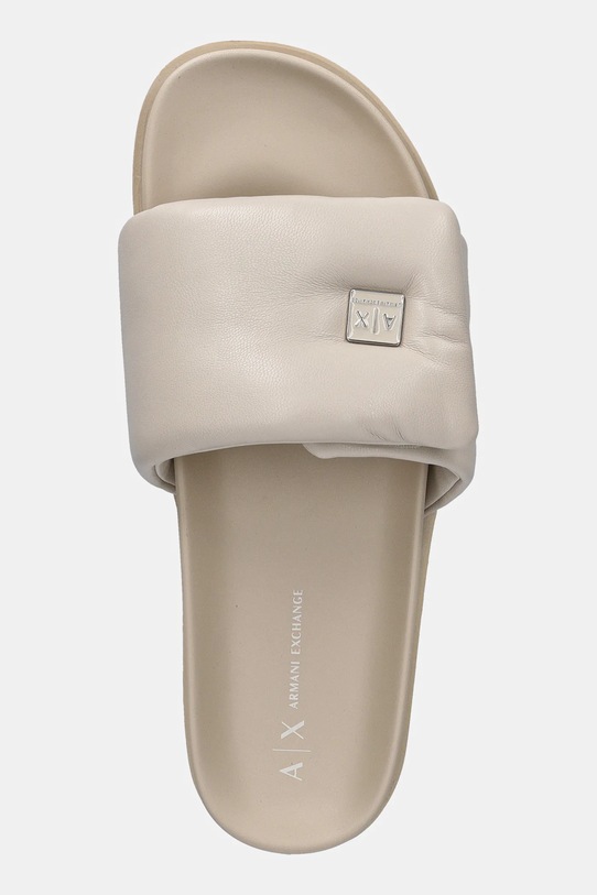 Armani Exchange klapki beżowy XDP061.XV926.01819