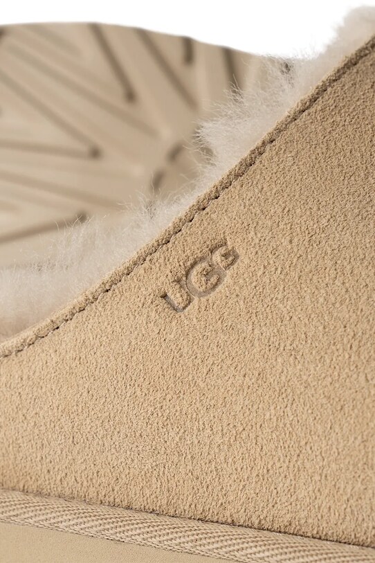 UGG klapki zamszowe Greenport Slide beżowy 1167610.SAN