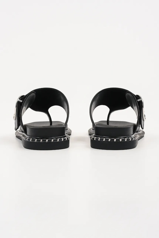 Obuwie Karl Lagerfeld japonki skórzane KLEO KL81325.000 czarny