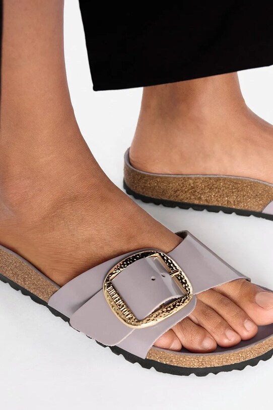 Birkenstock klapki skórzane Madrid Hammered Big Buckle 1029843