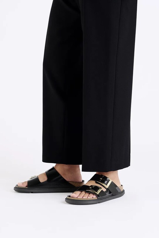Usnjeni natikači Birkenstock Arizona Droplet Buckle 1029353