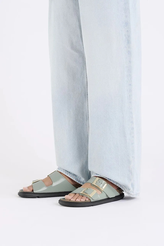 Birkenstock papuci de piele Arizona Droplet Buckle 1029367