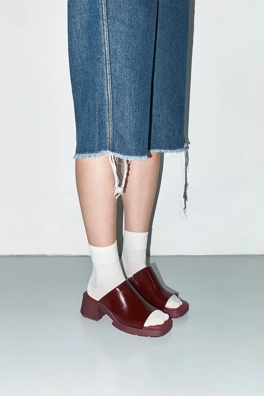 Шкіряні шльопанці Miista Clarin E8.3637