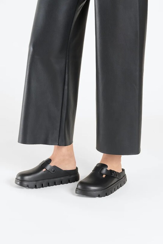 Шкіряні шльопанці Birkenstock Boston Chunky EXQ LENA 1026144