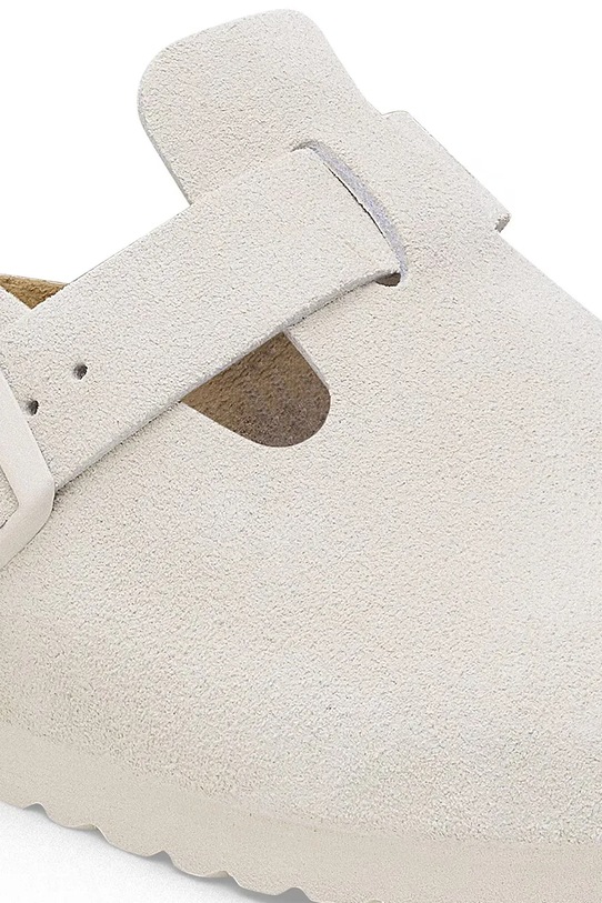 Obuwie Birkenstock klapki zamszowe Boston SFB 1027667 biały