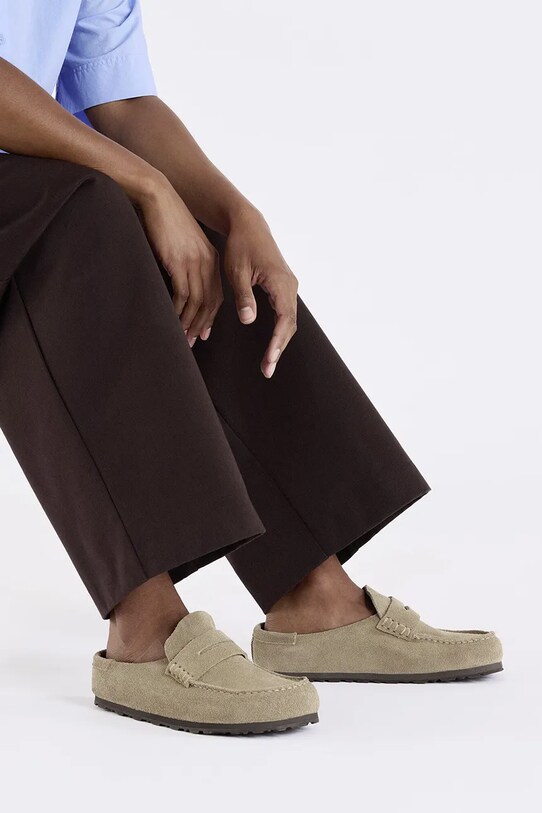 Замшевые шлепанцы Birkenstock Naples Wrapped LEVE 1029675