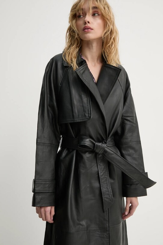 Кожаный плащ Bruuns Bazaar чёрный BBW4323