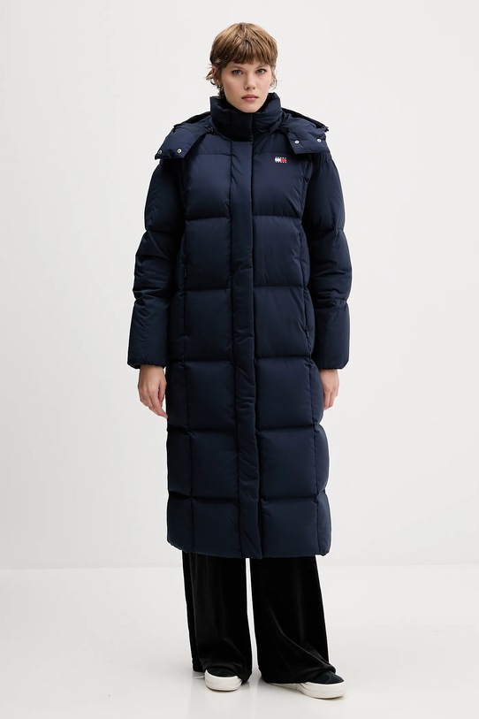 Páperová bunda Tommy Jeans zateplené tmavomodrá DW0DW21977