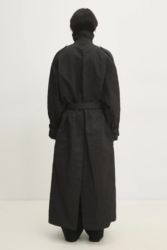 Trench kabát VETEMENTS Metalized Wrinkled Trenchcoat UA66CO100B černá SS25
