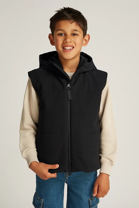 Detská vesta Calvin Klein Jeans 0 jemné zateplenie čierna IB0IB02417.128.176.PPYA