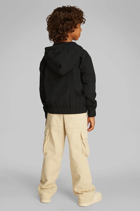 Detská bunda Calvin Klein Jeans čierna IB0IB02500.104.116.PPYA