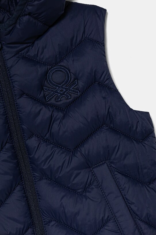 Chlapec Detská vesta United Colors of Benetton 2TWDGJ00G.P.Reproposed tmavomodrá