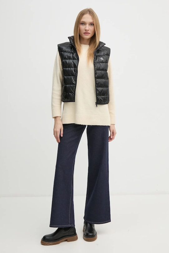 Αμάνικο από πούπουλα Calvin Klein Jeans J20J224711 μαύρο SS25