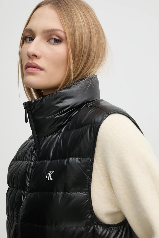 Αμάνικο από πούπουλα Calvin Klein Jeans μαύρο J20J224711