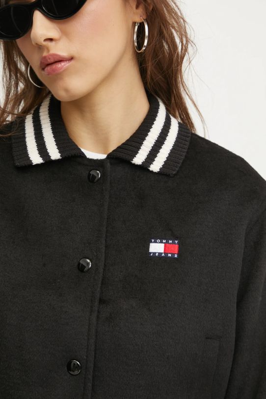 Bunda s prímesou vlny Tommy Jeans DW0DW20165 čierna