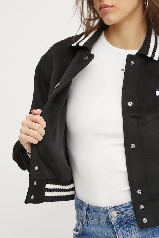 Tommy Jeans geaca din amestec de lana DW0DW20165