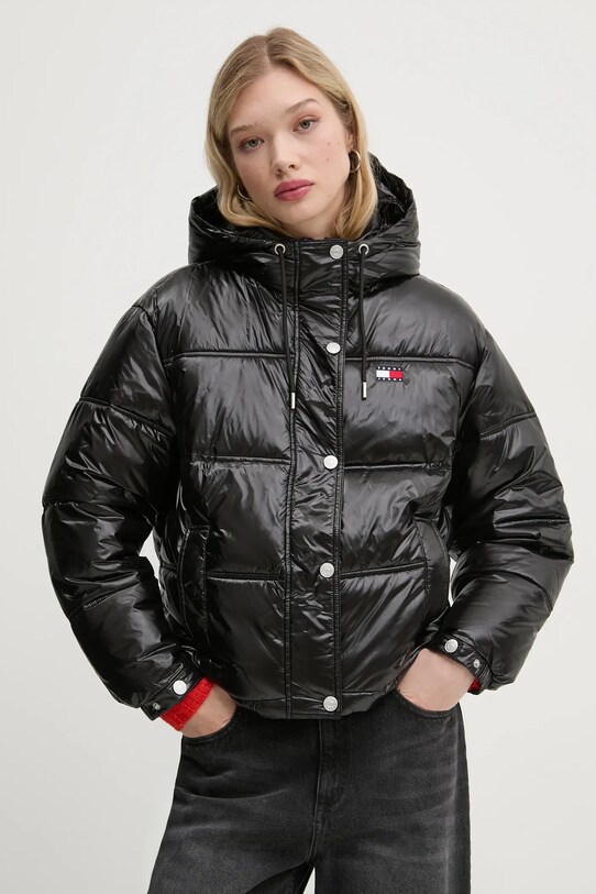 Bunda Tommy Jeans s kapucí černá DW0DW20210