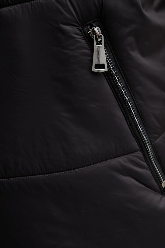 Sisley vestă 6G6HW800N negru