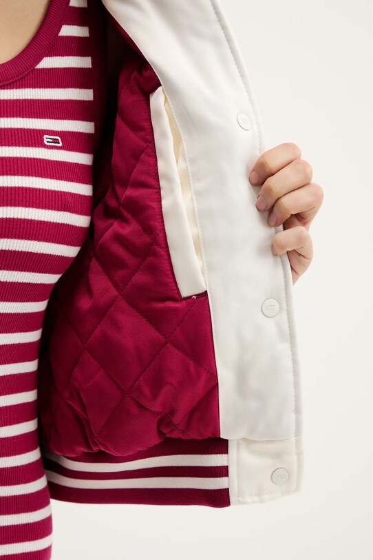 Tommy Jeans bomber dzseki DW0DW20229 bézs